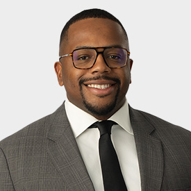 Kwe Parker government contracting expert