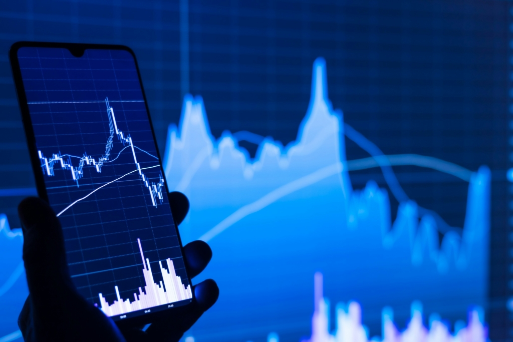 Helping a firm choose screening technology through a risk and control lens